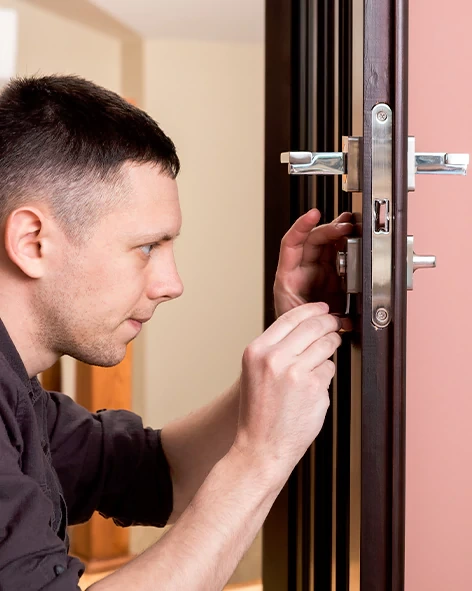 : Professional Locksmith For Commercial And Residential Locksmith Services in Rodeo, CA