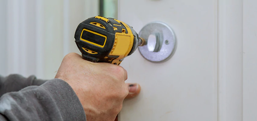 Street Locksmith For Smart Lock Repair in Rodeo, CA